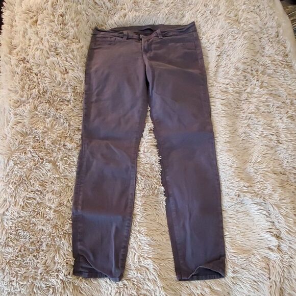J Brand Pants - Gray J Brand capri skinny pants size 28